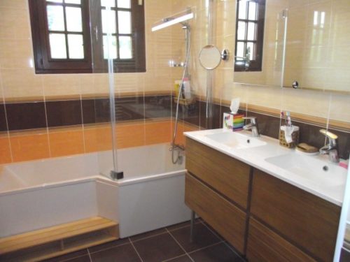 Installation salle de bain neuve et en rénovation